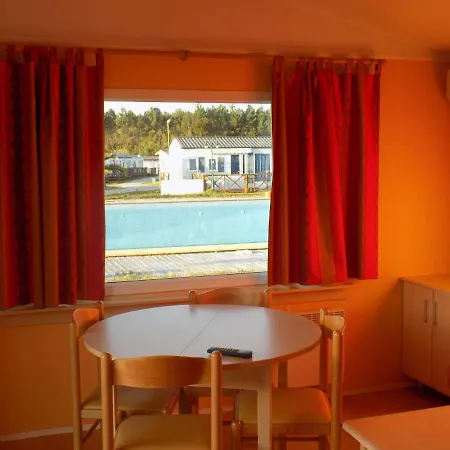 Natur Camping Bungalow T2 - 16 *